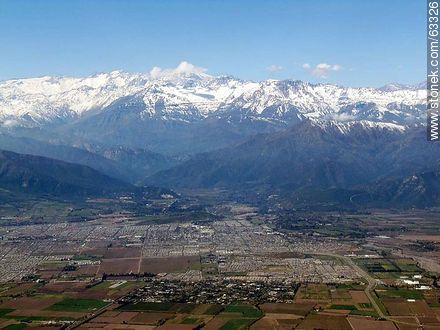 Santiago and the Andes from the air - Chile - Others in SOUTH AMERICA. Photo #63326
