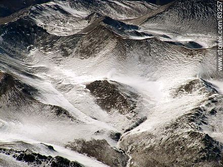 La Cordillera de los Andes con picos nevados - Chile - Otros AMÉRICA del SUR. Foto No. 63257