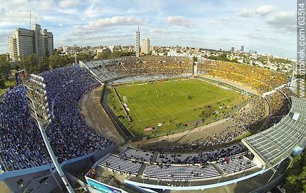 Estadio Centenario. 27 de abril de 2014. Campeonato Clausura. Peñarol 5 - Nacional 0 -  - URUGUAY. Foto No. 63514