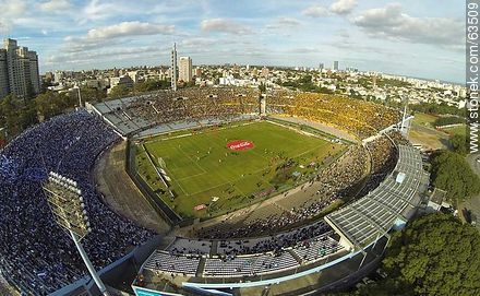 Estadio Centenario. 27 de abril de 2014. Campeonato Clausura. Peñarol 5 - Nacional 0 -  - URUGUAY. Foto No. 63509