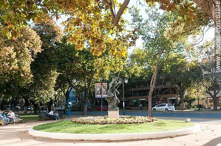 Plaza del Museo Fonck - Chile - Otros AMÉRICA del SUR. Foto No. 63848