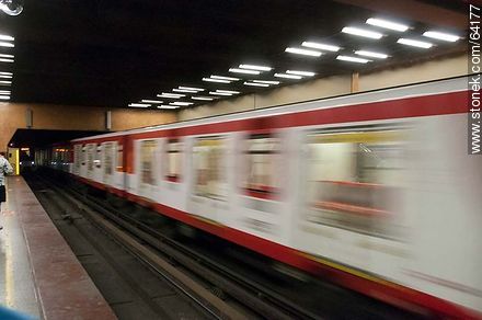 Metro de Santiago - Chile - Otros AMÉRICA del SUR. Foto No. 64177
