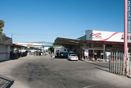 Terminal de ómnibus en la calle Gonzalo Lizasoain - Chile - Otros AMÉRICA del SUR. Foto No. 64394