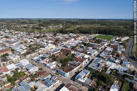 Foto aérea de calles de la capital y el estadio municipal - Departamento de Río Negro - URUGUAY. Foto No. 65864