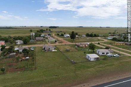Aerial view of the village of Masoller on route 30. Departmental boundaries between Rivera, Salto and Artigas. - Department of Rivera - URUGUAY. Photo #66417