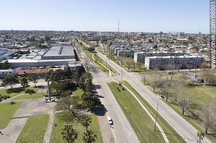 Aerial view of José Pedro Varela Avenue to the northeast - Department of Montevideo - URUGUAY. Photo #66501
