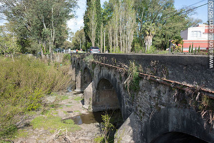 Puente en Ruta 21 sobre el arroyo de las Víboras - Departamento de Colonia - URUGUAY. Foto No. 66753