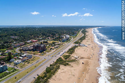 Aerial photo of Lorenzo Batlle Pacheco promenade, Brava beach to the east - Punta del Este and its near resorts - URUGUAY. Photo #66854
