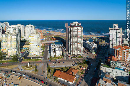 Aerial view of Williman Rambla and 31st and 32nd Streets. Liga de Fomento - Punta del Este and its near resorts - URUGUAY. Photo #67169