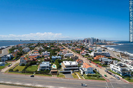 Aerial view of the southern end of the Rambla Artigas - Punta del Este and its near resorts - URUGUAY. Photo #67180