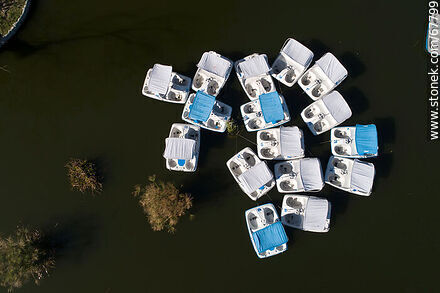 Aerial zenithal view of the boat slides in the centre of the lake - Department of Montevideo - URUGUAY. Photo #67799