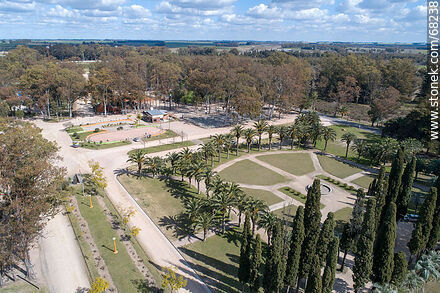 Vista aérea del parque Constitución - Departamento de Flores - URUGUAY. Foto No. 68238