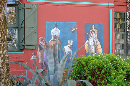 Mural with field scenes - Department of Florida - URUGUAY. Photo #68456