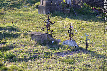 Cementerio de San Gregorio de Polanco - Departamento de Tacuarembó - URUGUAY. Foto No. 68839