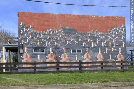 Mural of an orchestra - Tacuarembo - URUGUAY. Photo #68876
