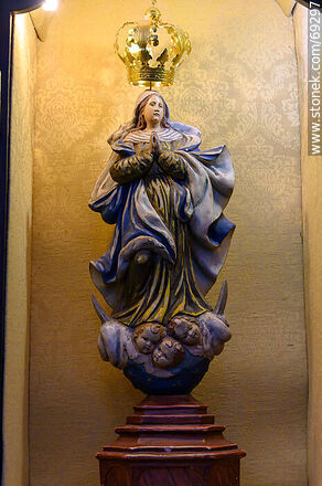 Virgin of the Treinta y Tres. Tabernacle of jacaranda - Department of Colonia - URUGUAY. Photo #69297