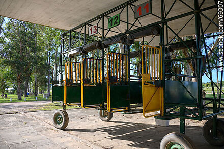 Hipódromo Real de San Carlos - Departamento de Colonia - URUGUAY. Foto No. 69307