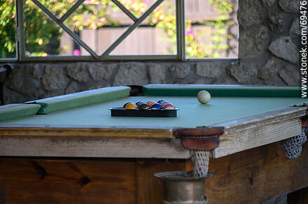 Old pool table with wire mesh pockets - Department of Colonia - URUGUAY. Photo #69476