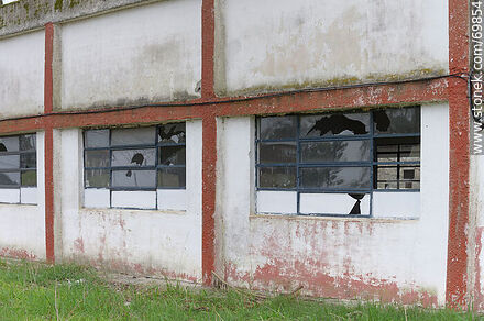 Disused factory building - Department of Canelones - URUGUAY. Photo #69854