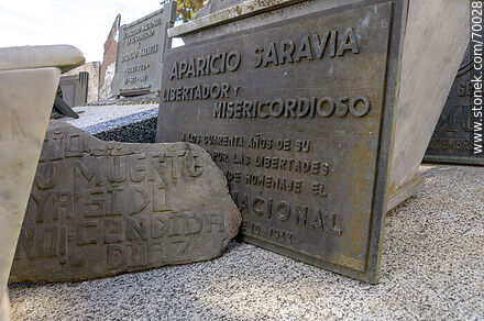 Cementerio. Panteón de Aparicio Saravia - Departamento de Treinta y Tres - URUGUAY. Foto No. 70028