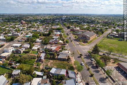 Vista aérea del Bulevar Aparicio Saravia - Departamento de Treinta y Tres - URUGUAY. Foto No. 70169