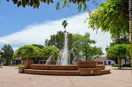 Tala Square. Fountain - Department of Canelones - URUGUAY. Photo #70400