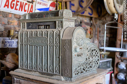 Old cash register - Department of Canelones - URUGUAY. Photo #70455