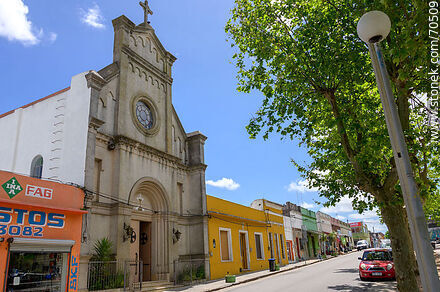 Iglesia - Departamento de Canelones - URUGUAY. Foto No. 70509