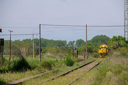 Old railroad station of Montes. A locomotive is approaching - Department of Canelones - URUGUAY. Photo #70577