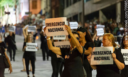 Llamadas 2018. Colectivo Mujeres de Negro - Departamento de Montevideo - URUGUAY. Foto No. 70985