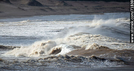 Surf with foam in turbid sea - Department of Maldonado - URUGUAY. Photo #71201