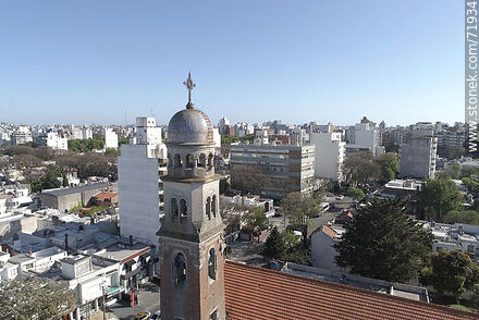 Iglesia de Punta Carretas. Torre, campanario y cúpula - Departamento de Montevideo - URUGUAY. Foto No. 71934