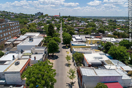 Vista aérea de viviendas del barrio Cerro - Departamento de Montevideo - URUGUAY. Foto No. 72000