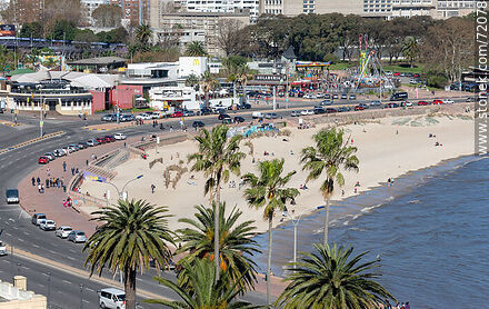 Vista aérea de la rambla Wilson. Playa Ramírez - Departamento de Montevideo - URUGUAY. Foto No. 72078