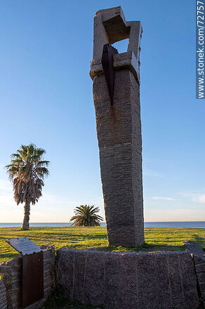 Monument in honor of Abel Carlevaro - Department of Montevideo - URUGUAY. Photo #72757