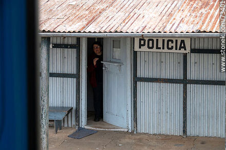 Estación de AFE de Laureles devenida en estación de Policía - Departamento de Rivera - URUGUAY. Foto No. 73401