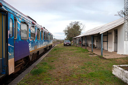 Estación de trenes Bañado de Rocha devenida en estaciòn de policía - Departamento de Tacuarembó - URUGUAY. Foto No. 73379