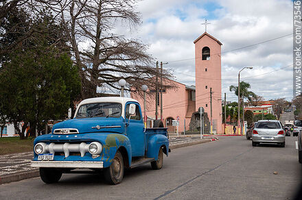 Old Ford truck in front of 18 de Julio square. Santo Domingo de Guzman Parish - Department of Rivera - URUGUAY. Photo #73546