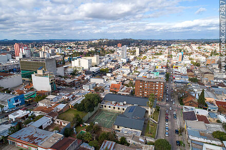 Vista aérea de la calle Paysandú desde el Cerro del Marco - Departamento de Rivera - URUGUAY. Foto No. 73617