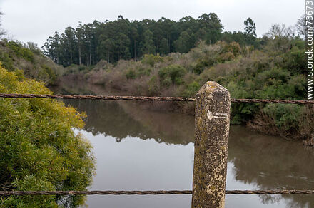 Bridge railing on Ruta Veintinueve over the Cuñapirú creek - Department of Rivera - URUGUAY. Photo #73673
