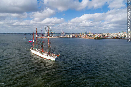 Aerial view of the Russian Navy training ship Sedov leaving the port of Montevideo (2020). - Department of Montevideo - URUGUAY. Photo #73682