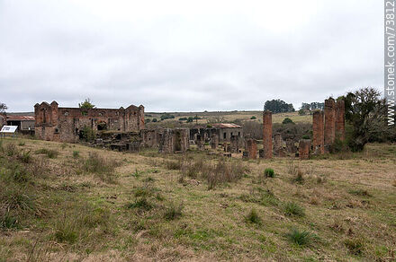 Cuñapirú Ruins - Department of Rivera - URUGUAY. Photo #73812