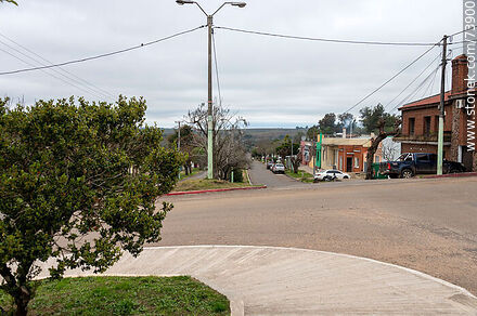 Bulevar Davison - Departamento de Rivera - URUGUAY. Foto No. 73900