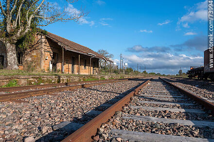 Estación de trenes de Tambores - Departamento de Paysandú - URUGUAY. Foto No. 73994