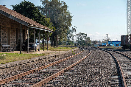 Estación de ferrocarril de pueblo Achar - Departamento de Tacuarembó - URUGUAY. Foto No. 74060
