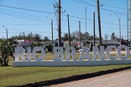 Cartel letrero de Río Branco - Departamento de Cerro Largo - URUGUAY. Foto No. 74588