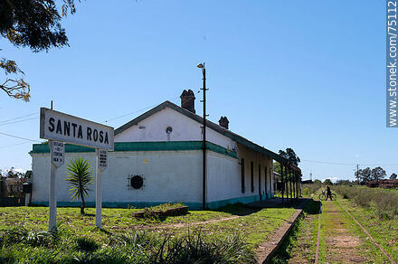 Estación de trenes de Santa Rosa - Departamento de Canelones - URUGUAY. Foto No. 75112