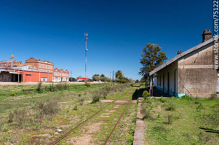 Estación de trenes de Santa Rosa - Departamento de Canelones - URUGUAY. Foto No. 75122