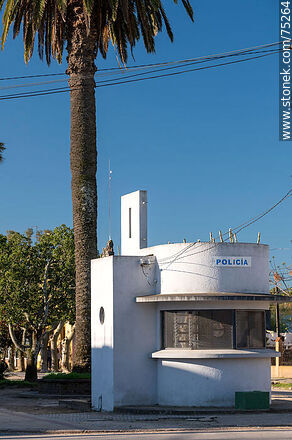 Police sentry box - Department of Canelones - URUGUAY. Photo #75264