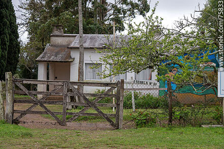 Escuela rural No. 37 Estación Chileno - Departamento de Durazno - URUGUAY. Foto No. 75833